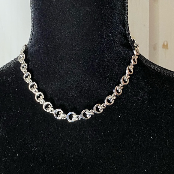 Designer-inspired Silver Links Necklace - Picture 3 of 4